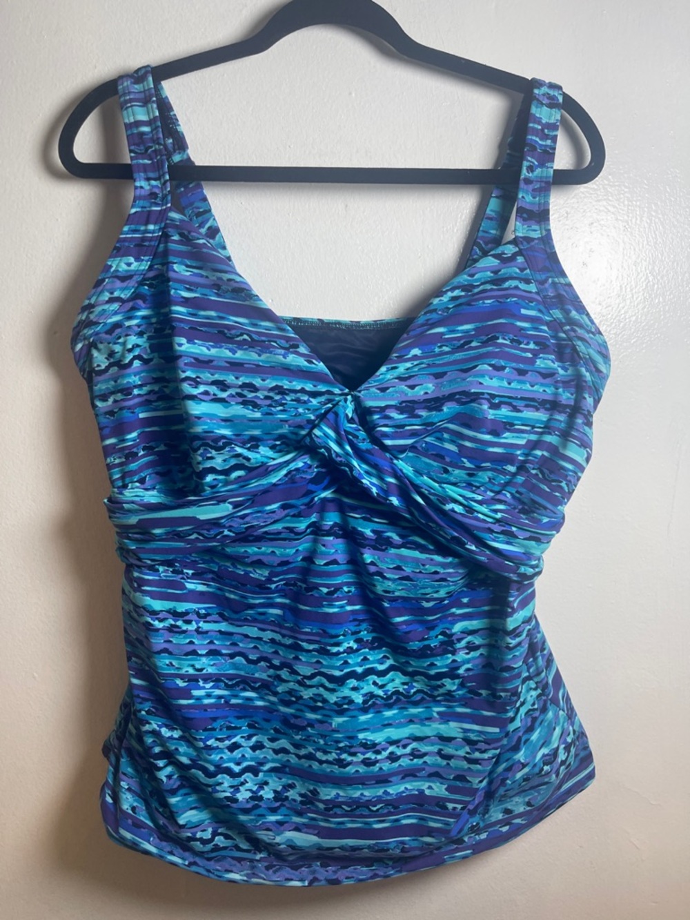 Lands' End Blue and Teal Twist-Front Tankini Top Size: 18 DD
